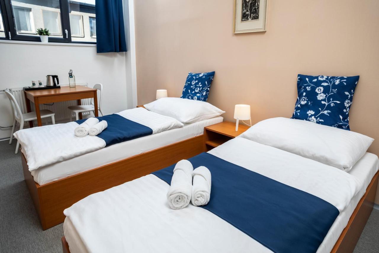 Hotel Vp1 Острава Екстериор снимка